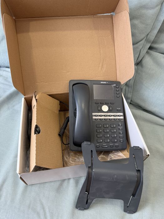 Telefon stacjonarny, przewodowy, biurowy SNOM 760