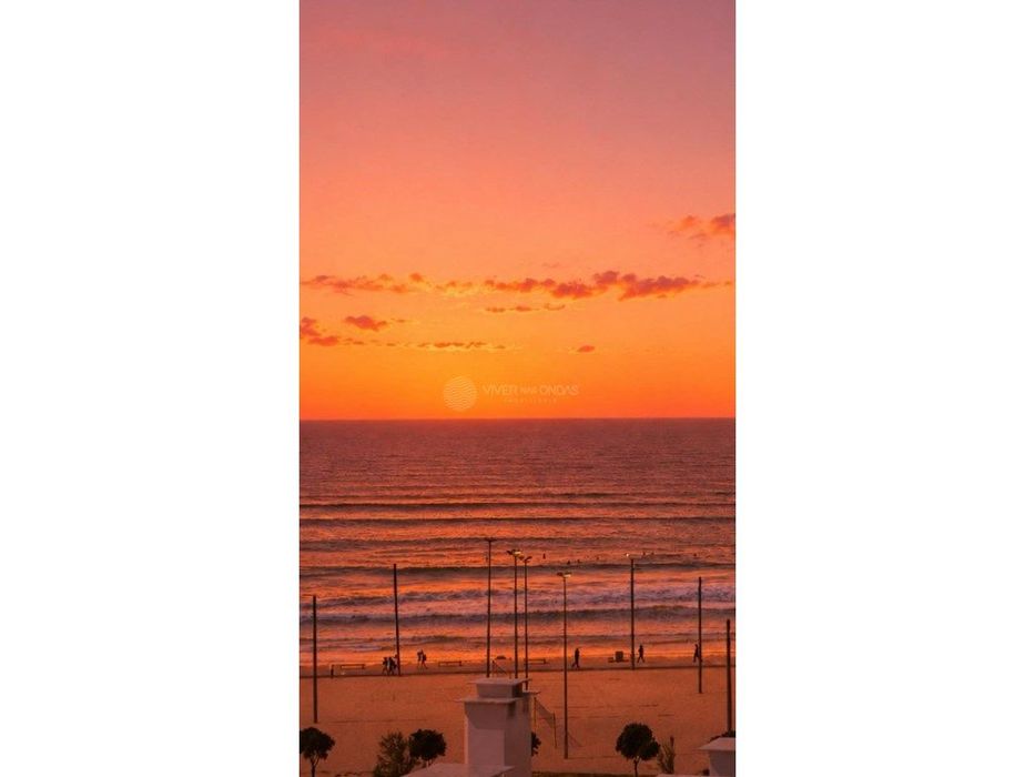 T1 no Coração da Costa da Caparica a 200m da praia. Oferta da escri...