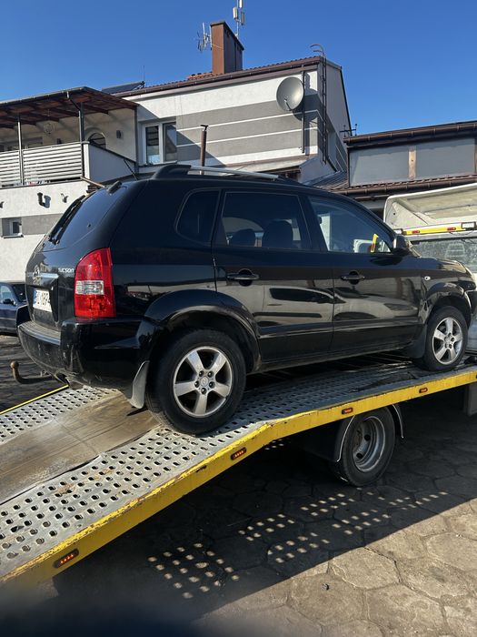 Drzwi klapa tucson czarny i color HE