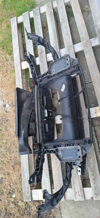 pas przedni bmw e87 benzyna