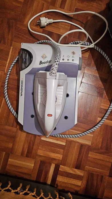 Ferro com caldeira Domena Booster 7 — Potente e a vapor