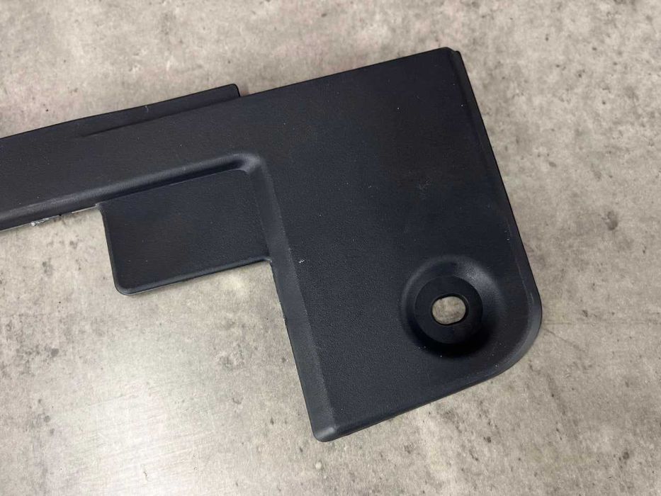 Накладка замка капота - Mazda CX - 5 ( 2011 - 2015 ) KD4556381