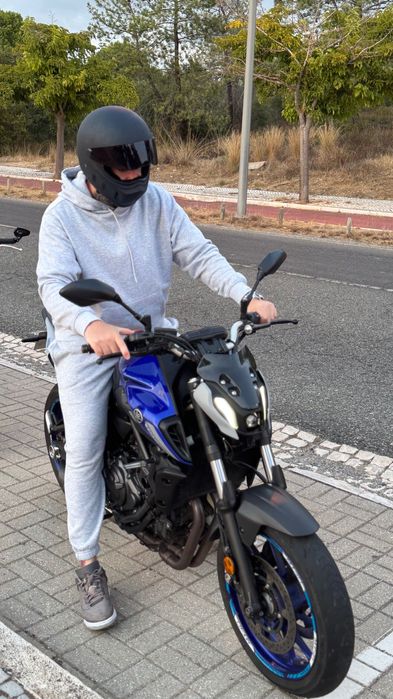 Yamaha MT07 novíssima