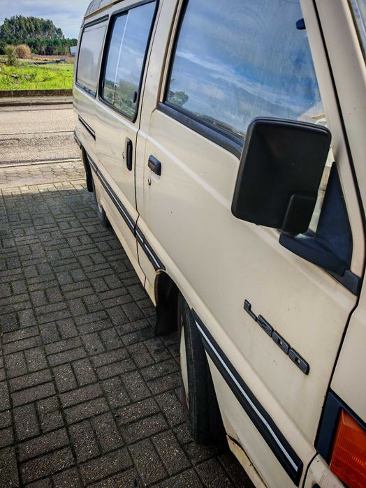 Mitsubishi L300 longa