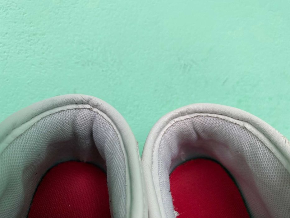 Кросівки Lacoste Ampthill