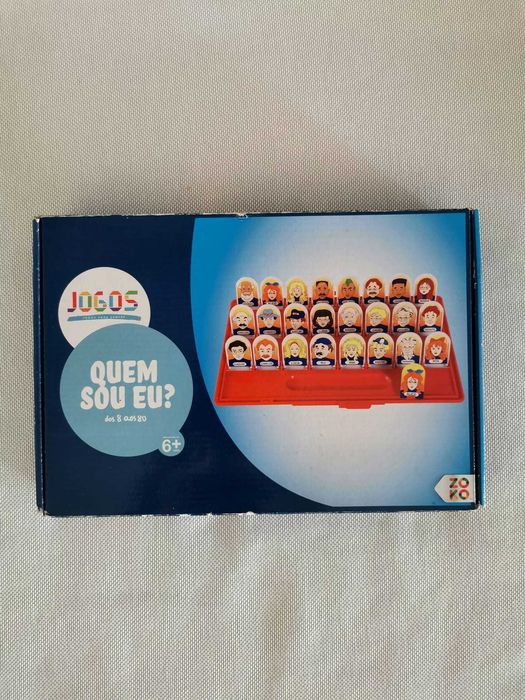 Quem Sou Eu? - Jogo de Tabuleiro