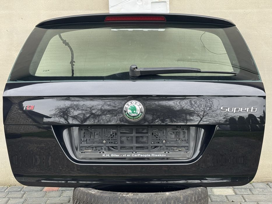 Кришка багажника/ляда/кляпа/Skoda Superb/Крышка багажника/Combi