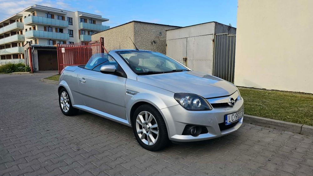 OPEL TIGRA 1.8 Benzyna+Gaz (Cabriolet)