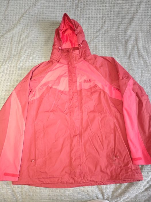 Курточка вітровка Jack Wolfskin на мембрані