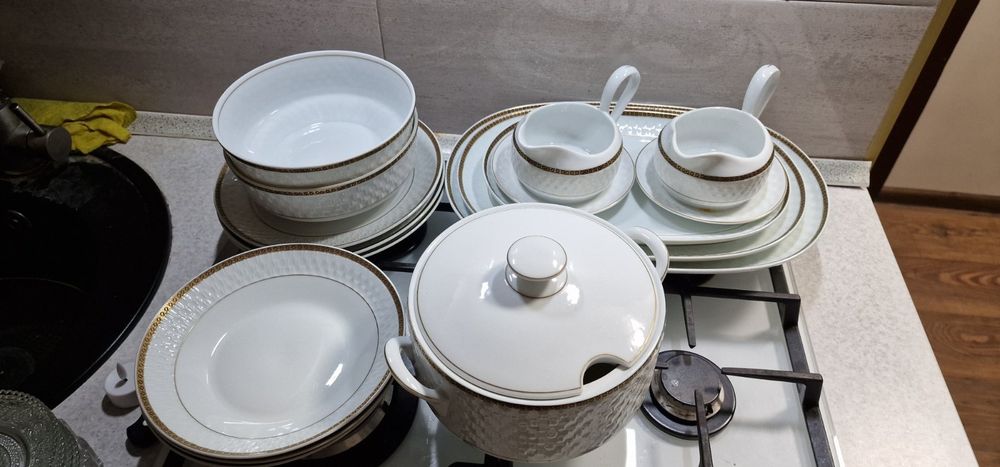 Продам різний посуд