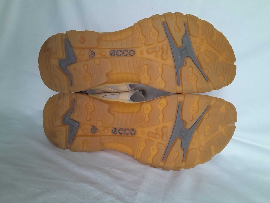 Sprzedam sandaly damskie Ecco