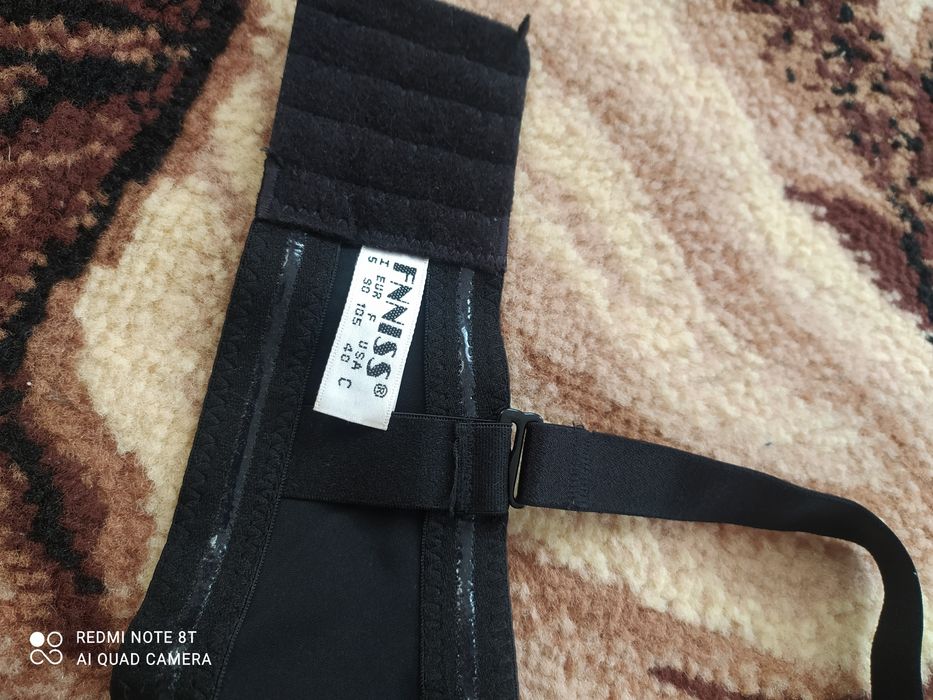 Бюстгальтер без пушапа