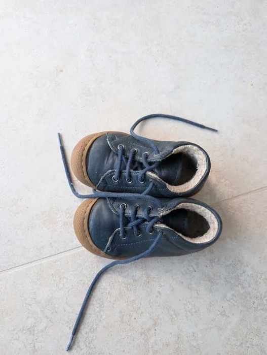 Granatowe skórzane buty ocieplane Naturino, rozmiar 21