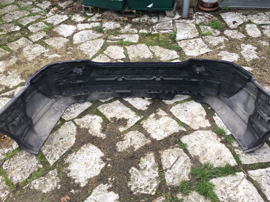 Mercedes W203 - pára-choques traseiro e embaladeiras Avantgarde