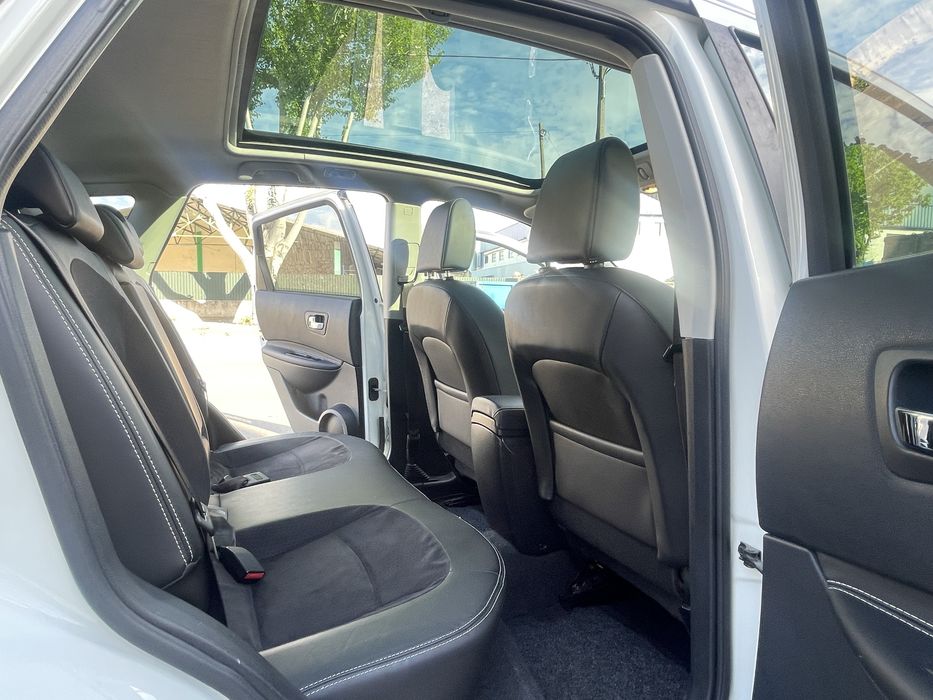 Nissan Qashqai 1.6 dci 130cv 360°