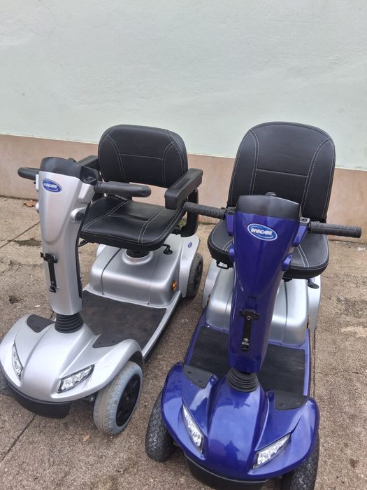 Scooter Compacta: Invacare Leo