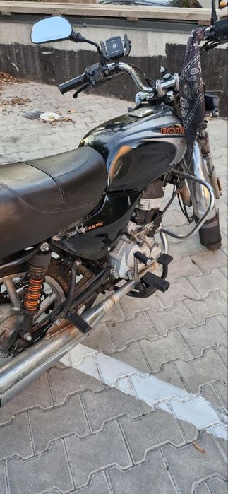 Bajaj Boxer Bm100
