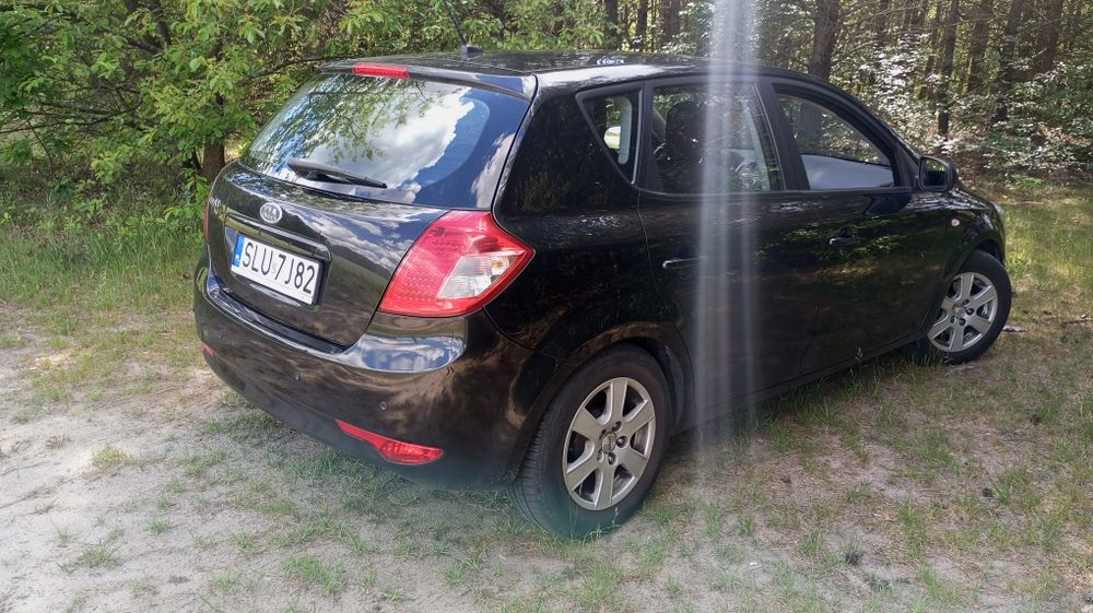 Kia cee'd 1,4 benzyna