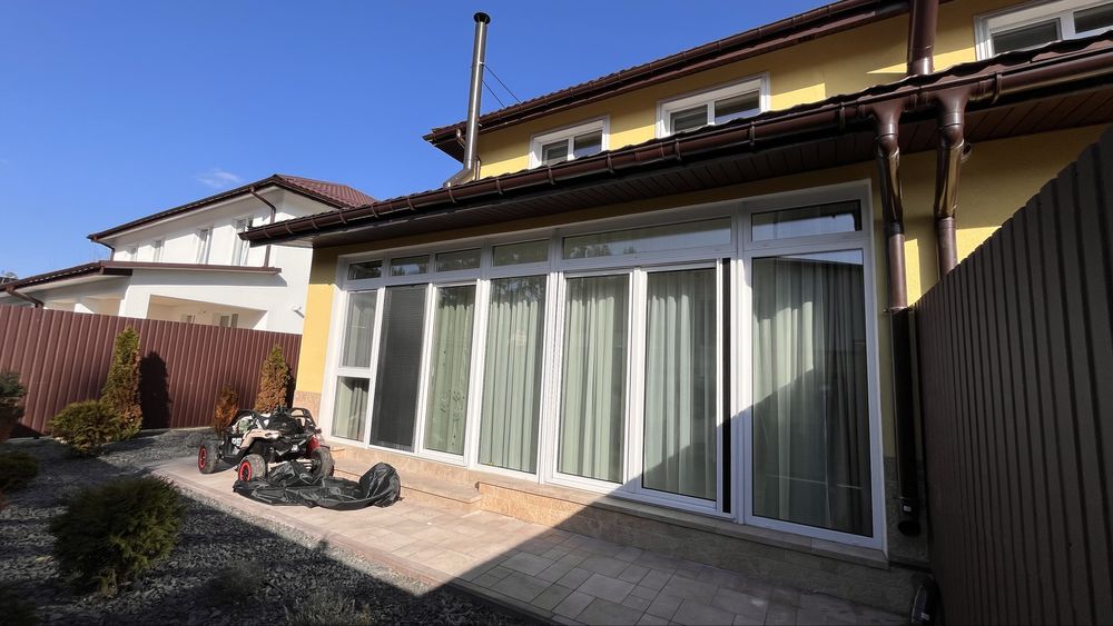 Сучасний дуплекс з ремонтом в Лісовій Бучі