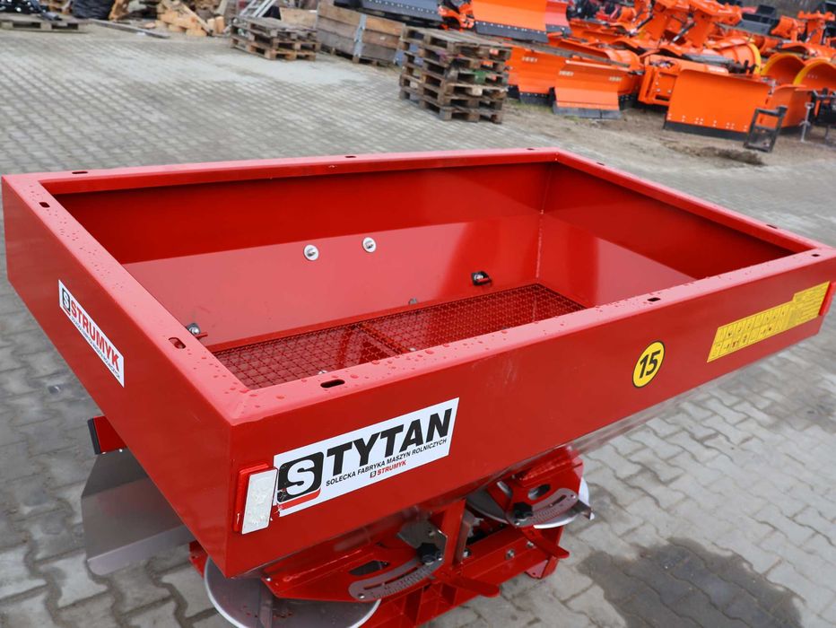 Dwutalerzowy Rozsiewacz do Nawozu Nawozów STRUMYK TYTAN siewka