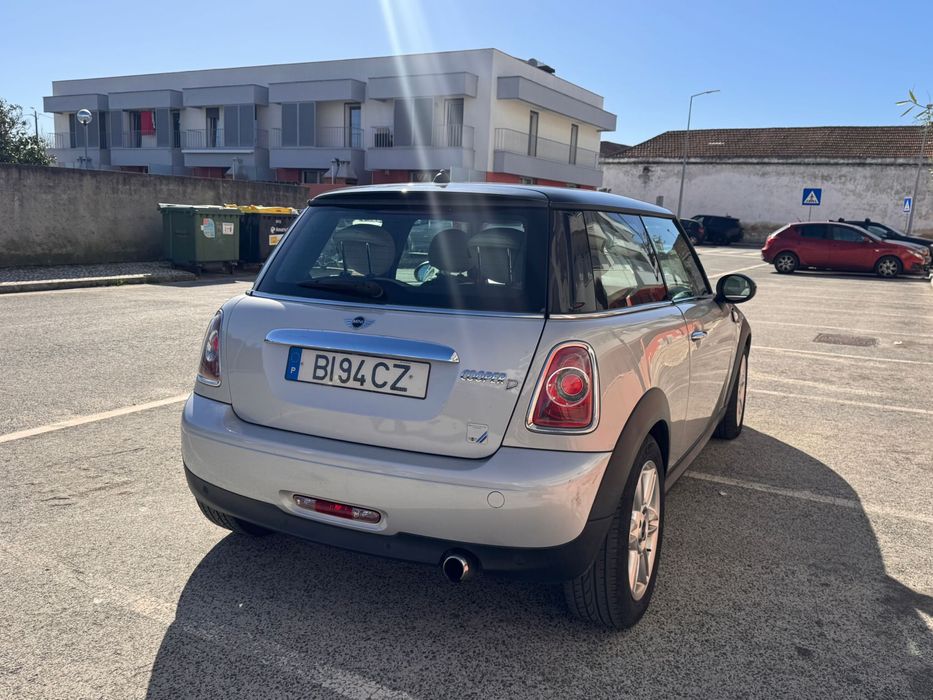 Mini cooper D de 2011 com 150 000 kms