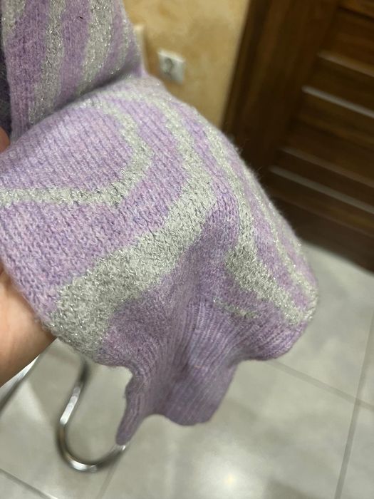 NOWY  Sweter damski srebrna nitka