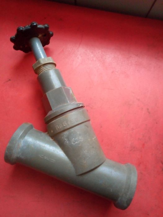 Кран-вентиль-задвижка угловой Pр 6/50