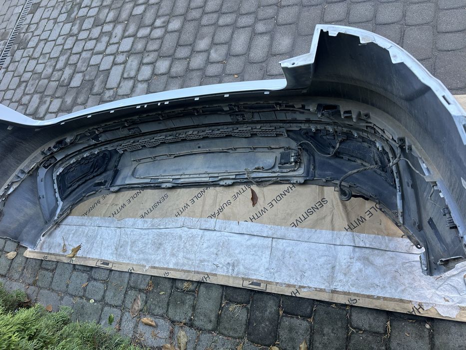 Бампер AUDI Q8 LS9R s-line