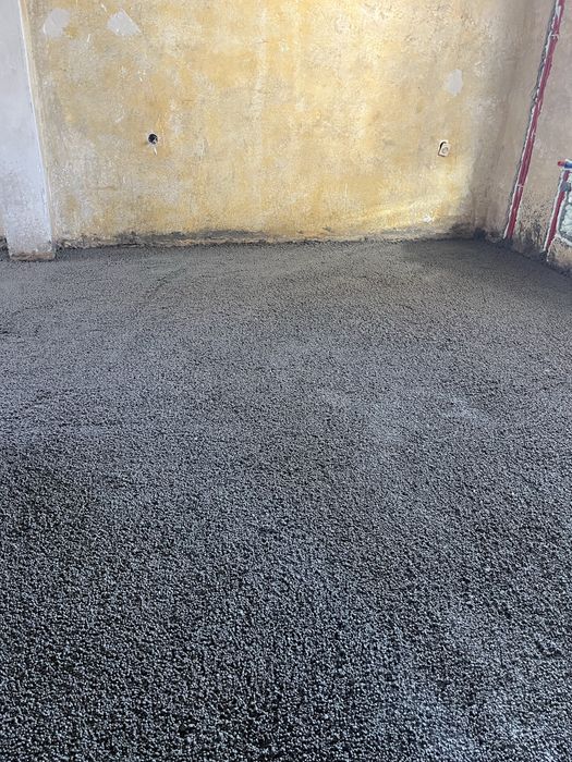 Wylewki maszynowe/ posadzki przemysłowe/ styrobeton