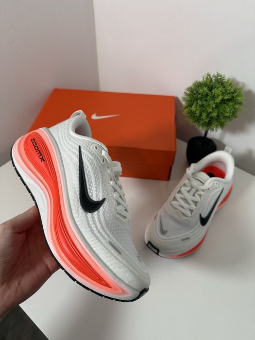 Nike Vomero Plus rozmiar 38