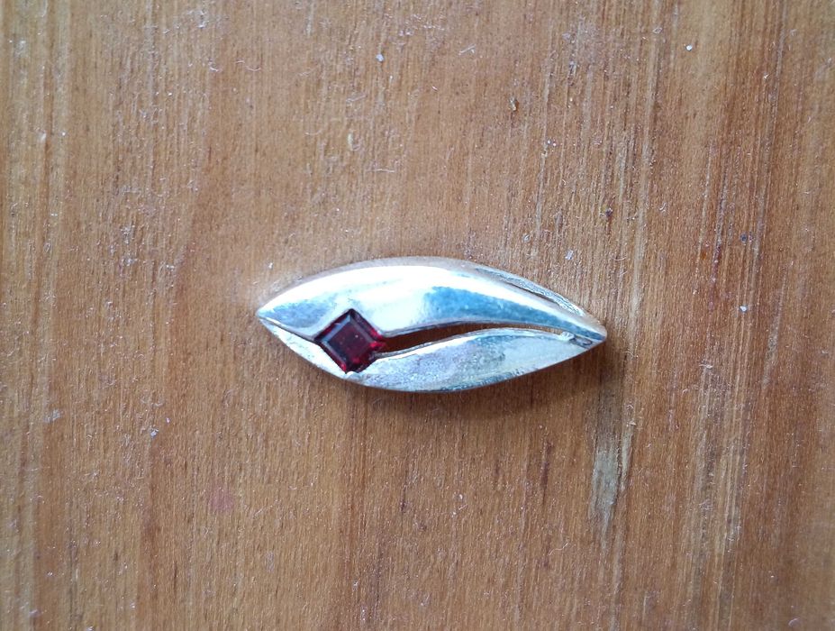 Srebrny wisiorek z granatami Sterling Silver 925