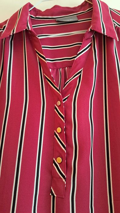 Blusa às riscas