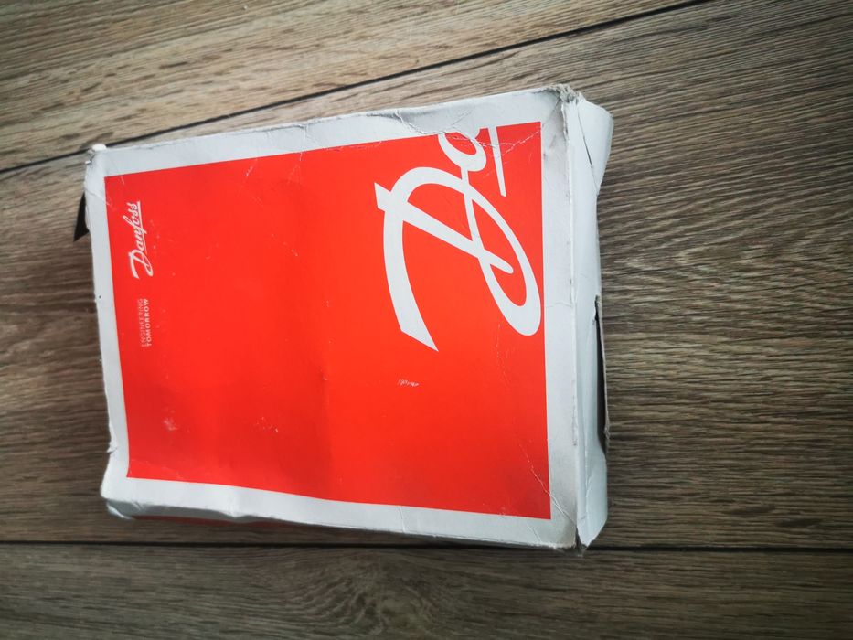 Termostat DANFOSS KP77