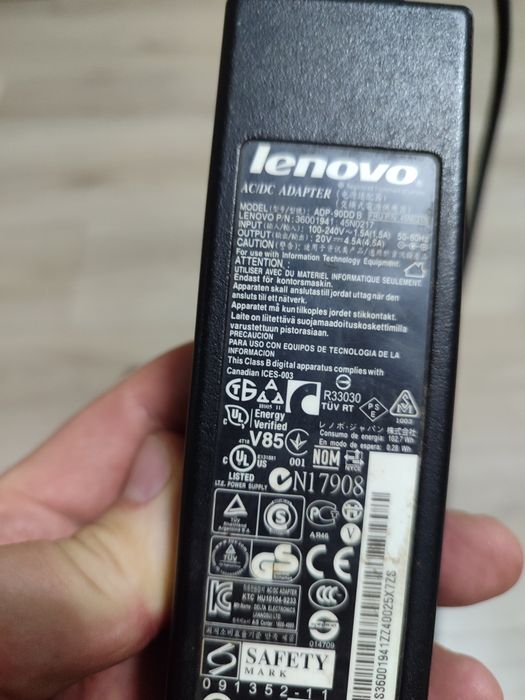Ноутбук Lenovo G560