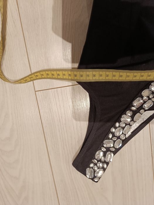 Sukienka 36 S mala czarna cyrkonie Diamond suknia M