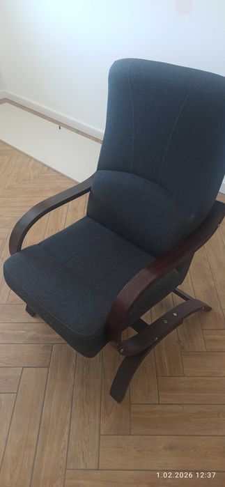 Fotel Finka drewniany