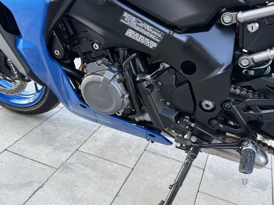 suzuki gsx s1000gt - купити мототехніку - Ціна на OLX.ua