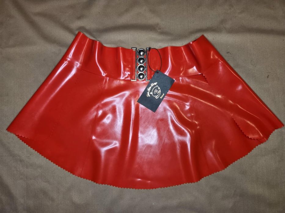 Latex guma pas spódnica czerwona