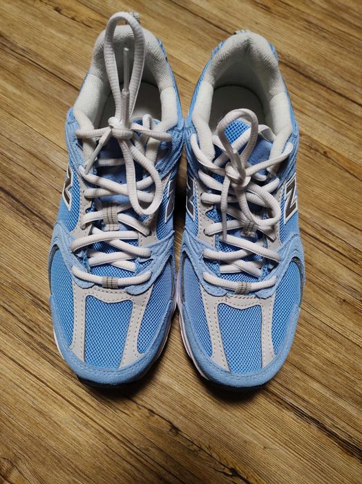 Nowe adidasy new balance 37.5