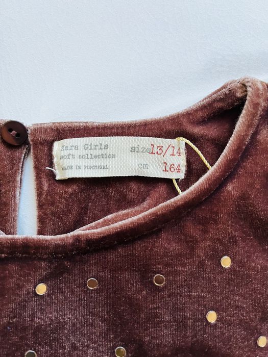 Nowa welurowa sukienka Zara