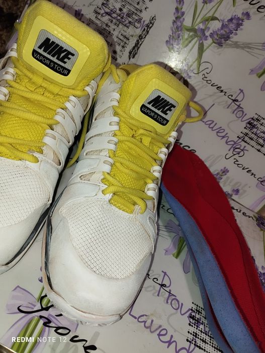 Жіночі кросівки фірми Nike ,39 розмір,25 см устілка -400 грн