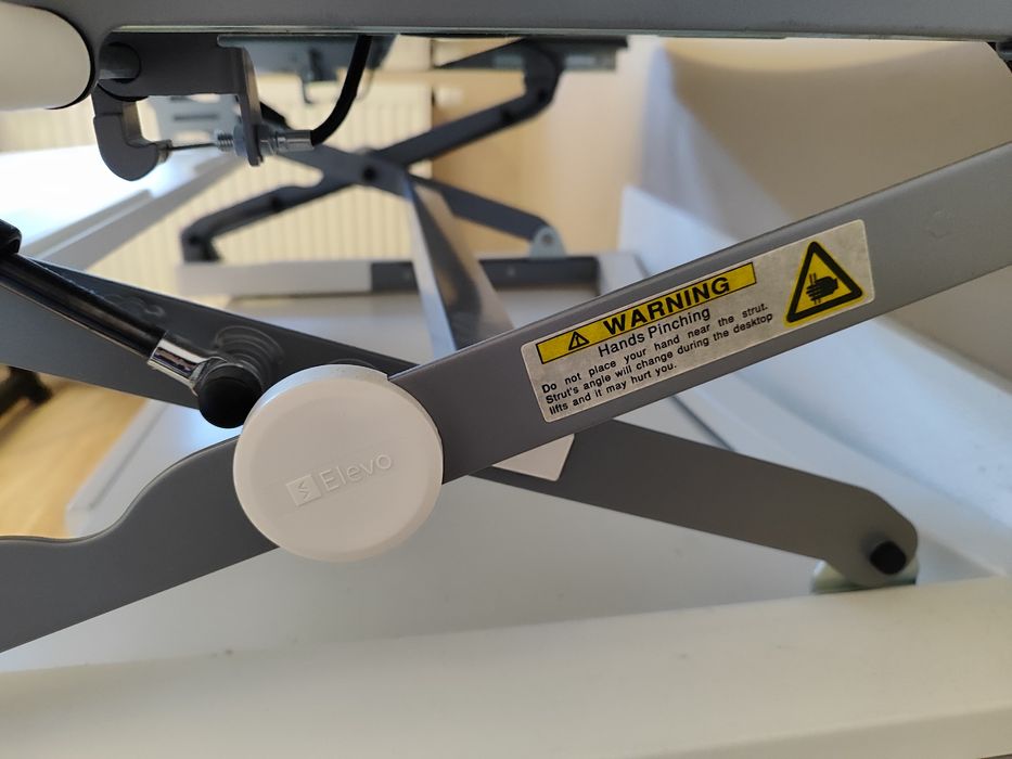 Elevo convert nakładka na biurko