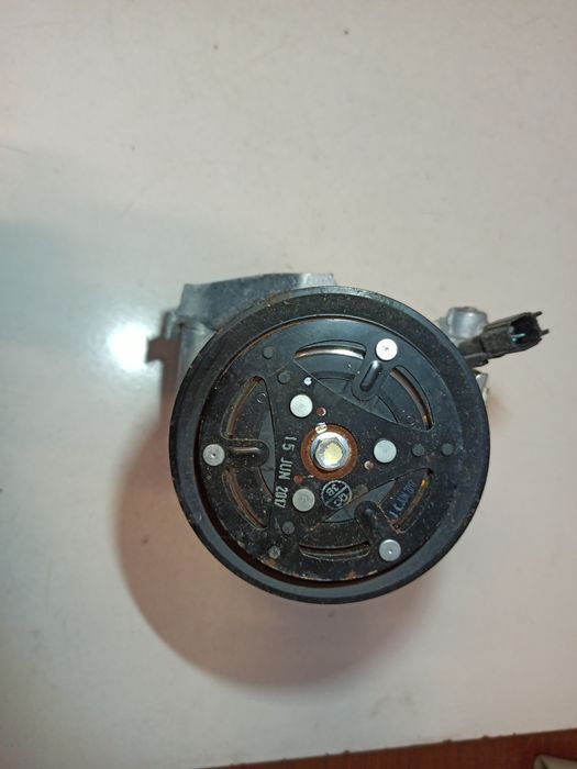 Compressor do Ar Condicionado - FORD TRANSIT COURIER B460 Caixa | 14 -
