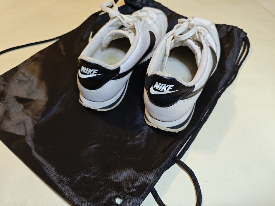кросівки nike cortez