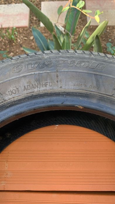 2 pnues Ovitaion, 175/65R14 90/88 T 6PR