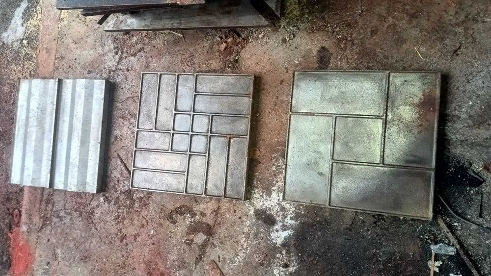 Прес-форма для полімерпіщаної плитки