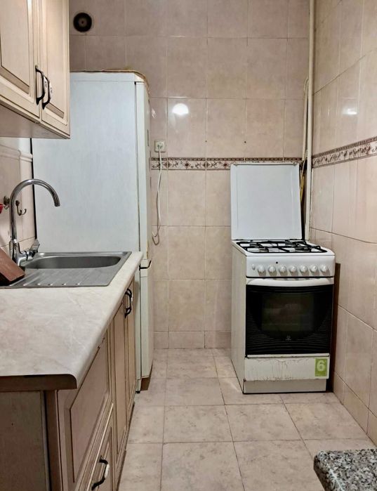 Продаж 2-кім. кв. 46 м.кв., вул. В. Великого