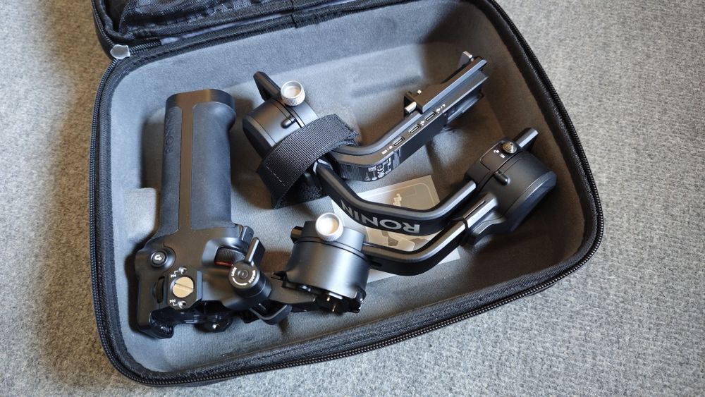 DJI Ronin rsc2 Combo (com motor zoom, raveneye, etc)