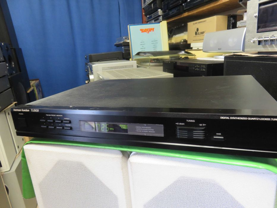 Tuner Harman/Kardon TU909