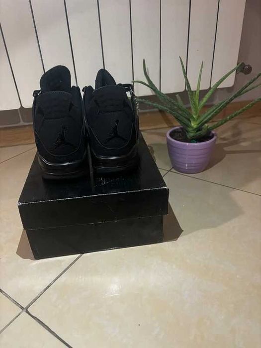 Jordan_4_Retro_Black_Cat R.39